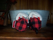 HOLIDAY TIME INFANT PLAID SLIPPERS SHOES SIZE 1-2 FUR LINED BEADED SOLE HOUSE SH