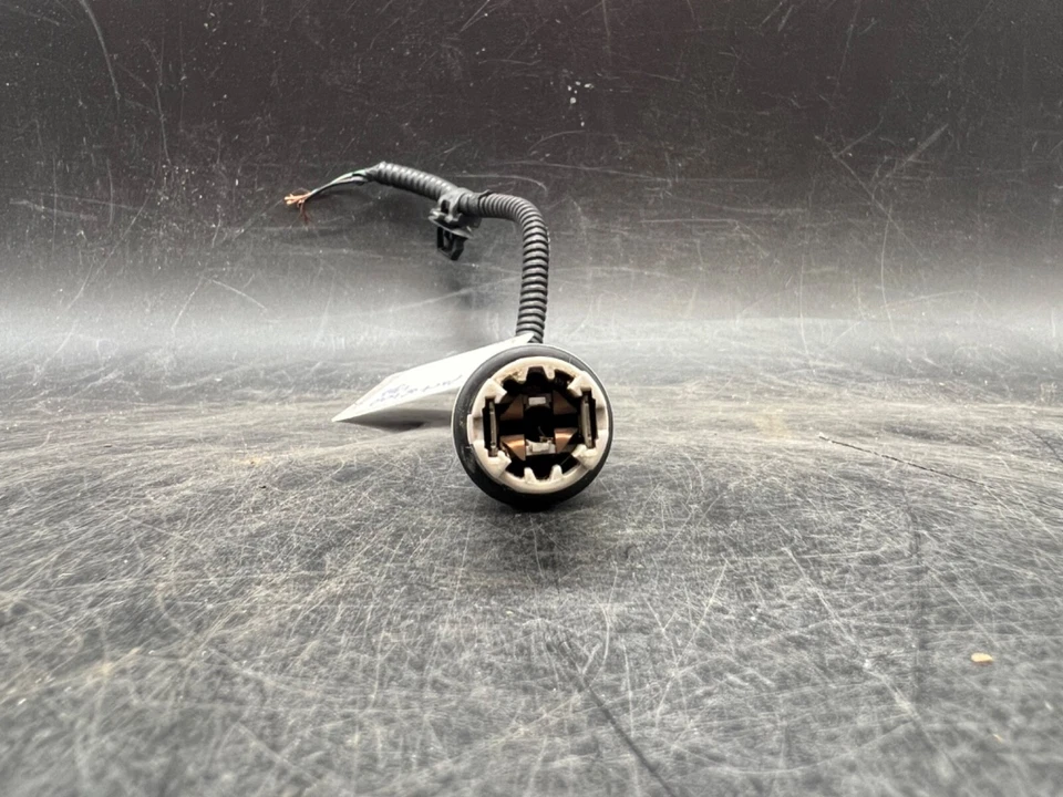 2007-2012 Nissan Altima 2.5 S OEM Socket Headlight Park Pigtail Wiring Harness - Image 2 of 4