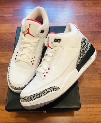 Size 9.5 - Jordan 3 Retro White Cement 2011 DS RARE - image 1 of 4