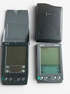 Palm IIIc Color PDA with Charger & Portable Keyboard Tested Powers On Vintage 3c