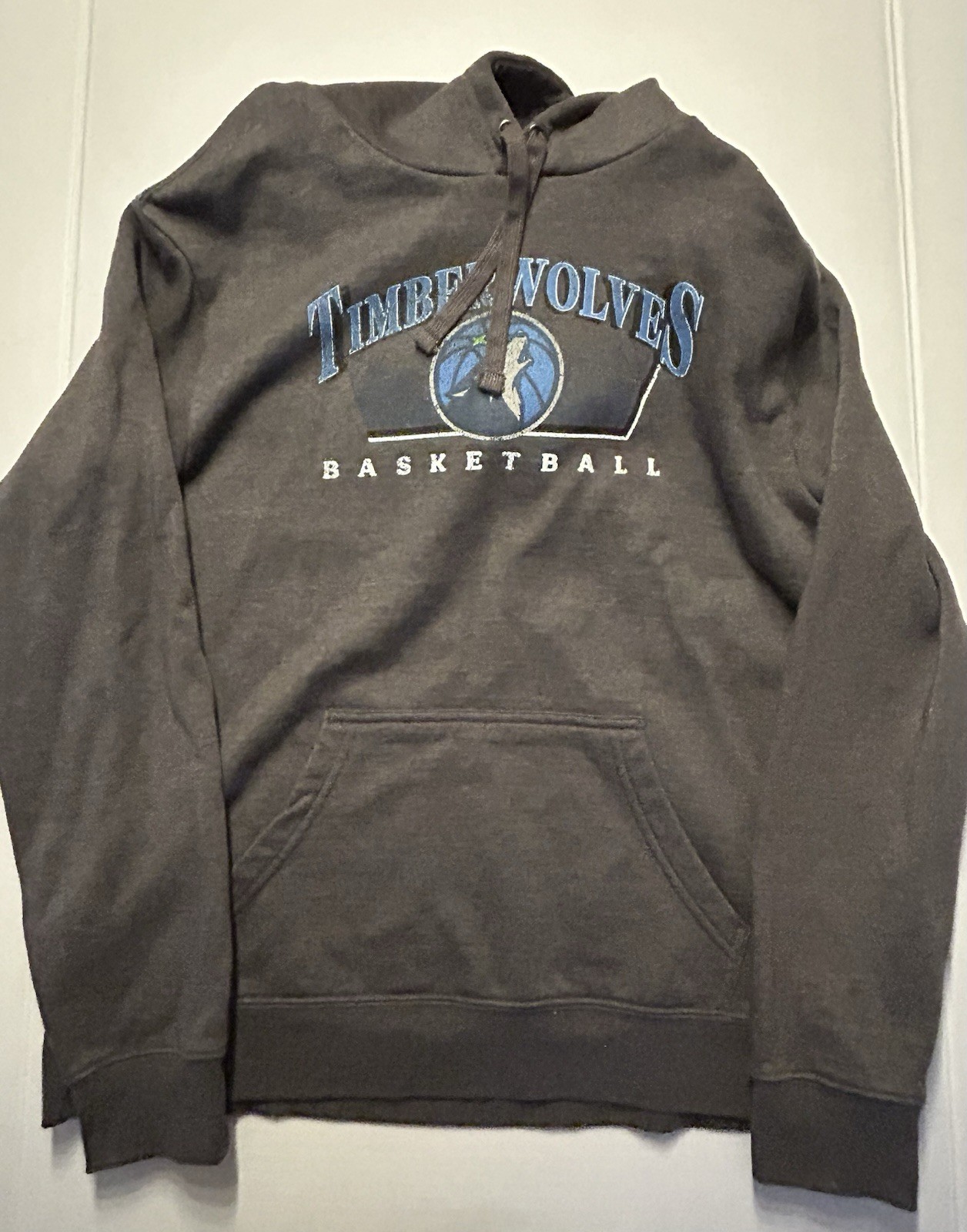 Fanatics Men’s NBA Minnesota Timberwolves charcoal grey pullover hoodie Sz Large