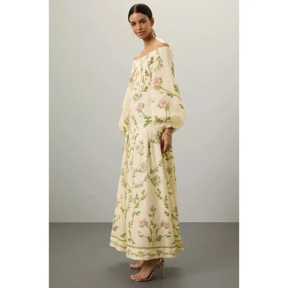 Vestido AGUA BY AGUA BENDITA Senlis Oasis creme floral fora do ombro maxi tamanho M - Imagem 3 de 4