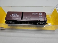 Kadee HO Ann Arbor 40' PS-1 Standard Box Car 5214