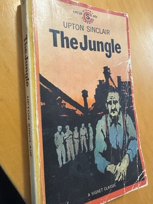 Upton Sinclair The Jungle Paperback 1964 Seventh Printing Signet Classics