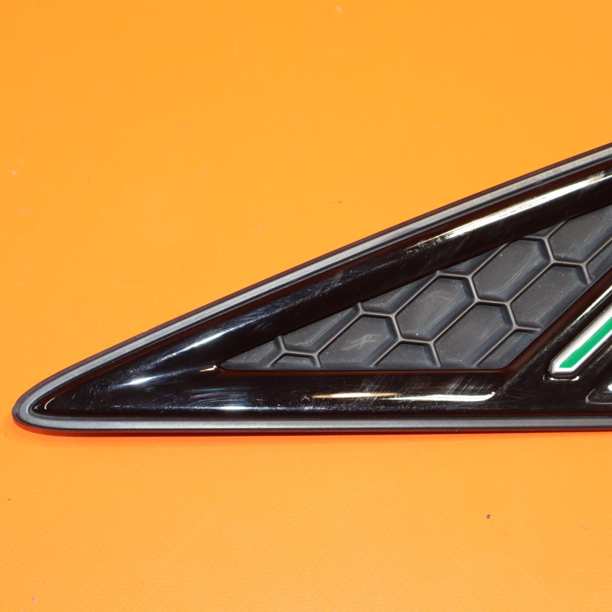 Lamborghini Urus 2019-2024 RIGHT Grille