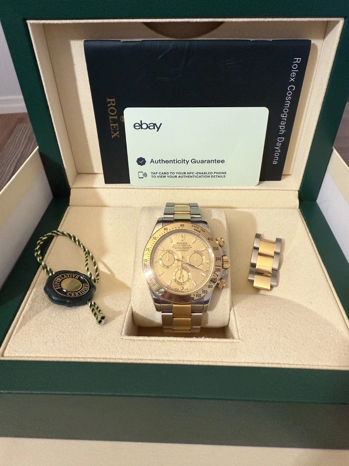 Rolex Cosmograph Daytona - Champagne Dial  Ref 116523 - Y Serial BOX BOOKLET
