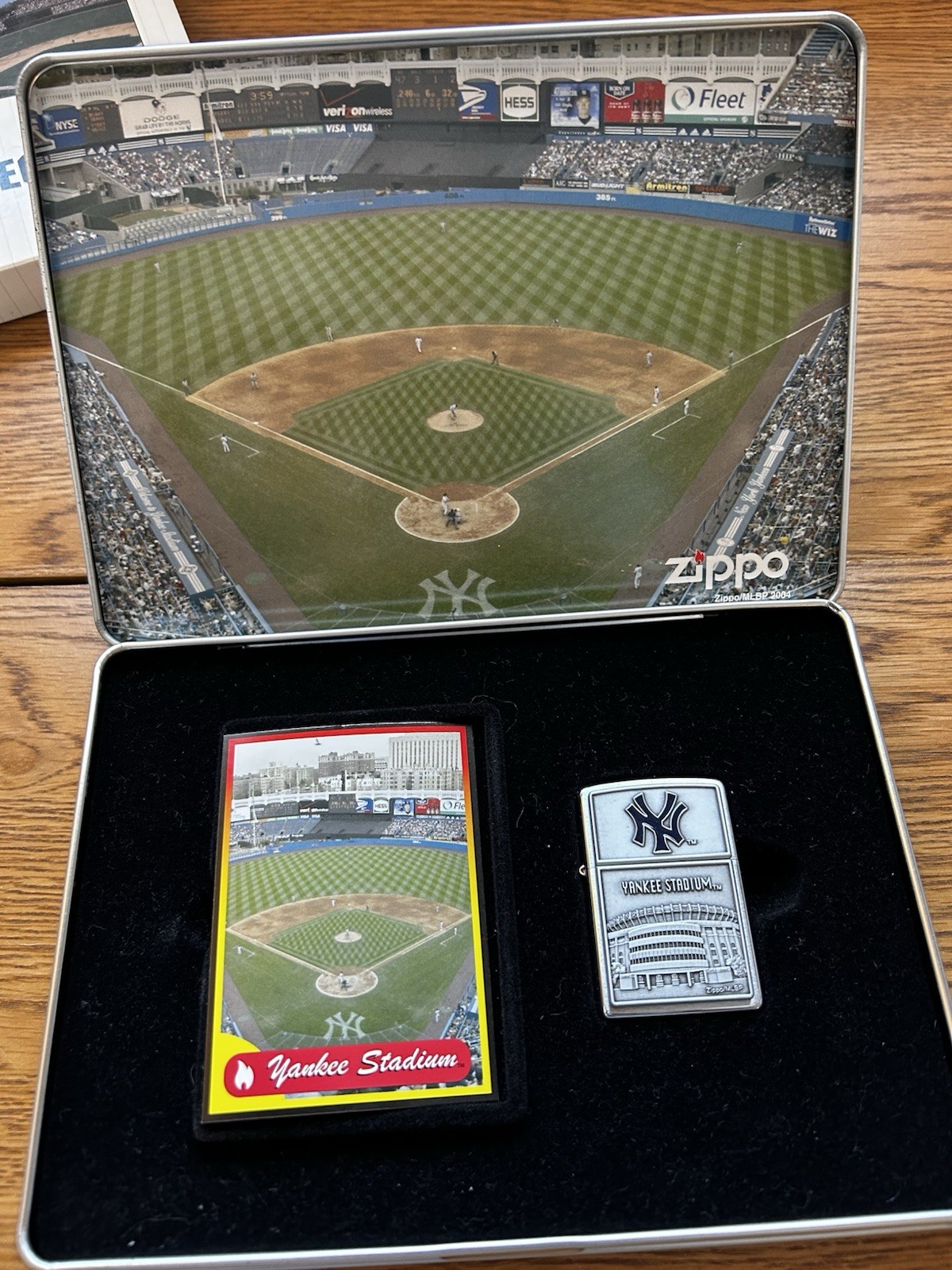 ZIPPO MLB YANKEE Stadium Collecion   Set 763/3000 NEW mfg 20