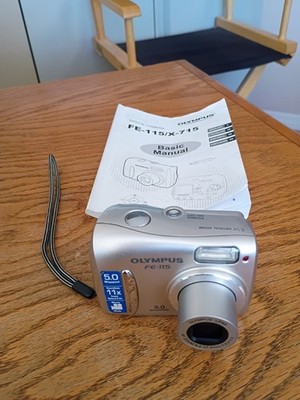 Olympus FE-115 5.0MP Compact Digital Camera 128MB Pic Card New Batteries Tested