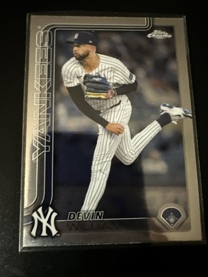 2025 Topps Chrome - Devin Williams #153