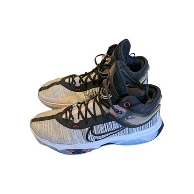Nike Air Zoom GT Cut 2 DJ9431-001 Men s Size 15 Black White Basketball Shoes
