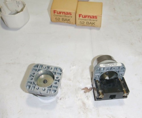 Lot Of 2 Furnas Pushbutton Switch 52 PA8 & 3 Contact Board 52 BAK - Picture 2 of 6