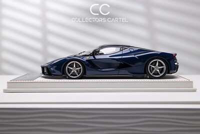 Ferrari LaFerrari (Blue Carbon Fiber) [Davis & Giovanni] 1/18