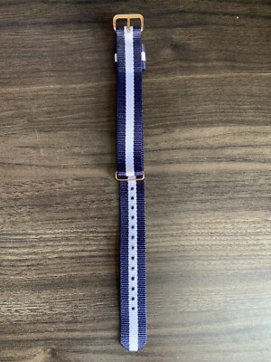 Daniel Wellington Watch Strap Classic Glasgow NATO Gold, 18mm
