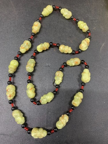 Tibetan Natural Jade Hand Carved *Monkey* Beads Necklace