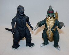2002 Bandai Toho Godzilla Gigan Showa 6.5 Vinyl Figure Lot Kaiju