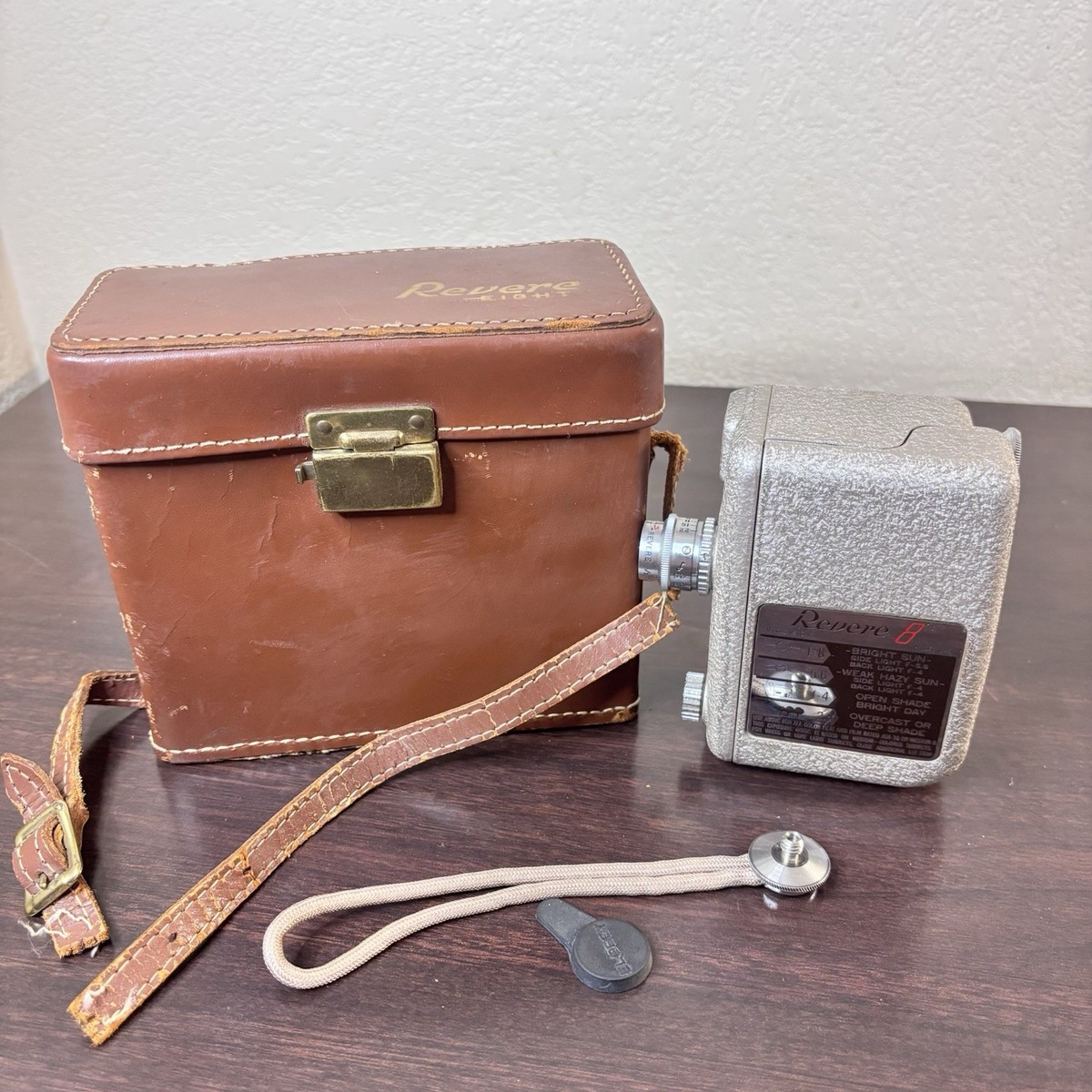 Vintage Revere 8 Model B-61 8MM Video Camera & Case Photography | eBay