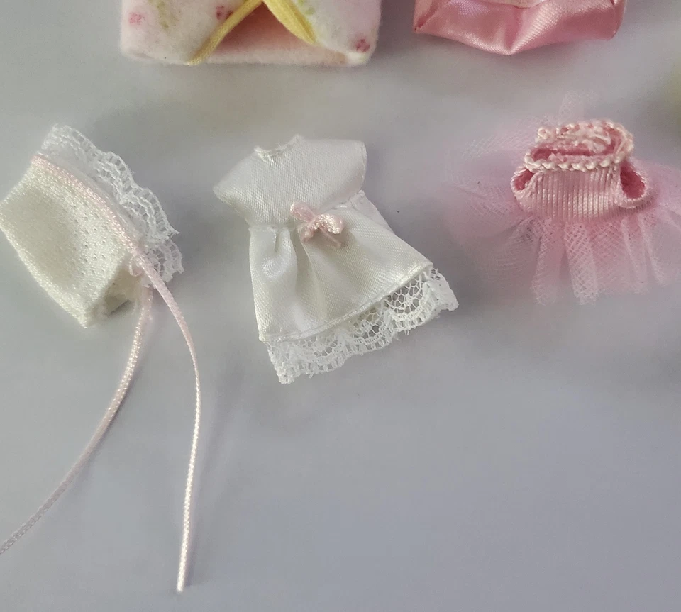 Mattel Barbie Krissy Baby Layette Partial Set, Clothing And Accessories - Image 3 of 3