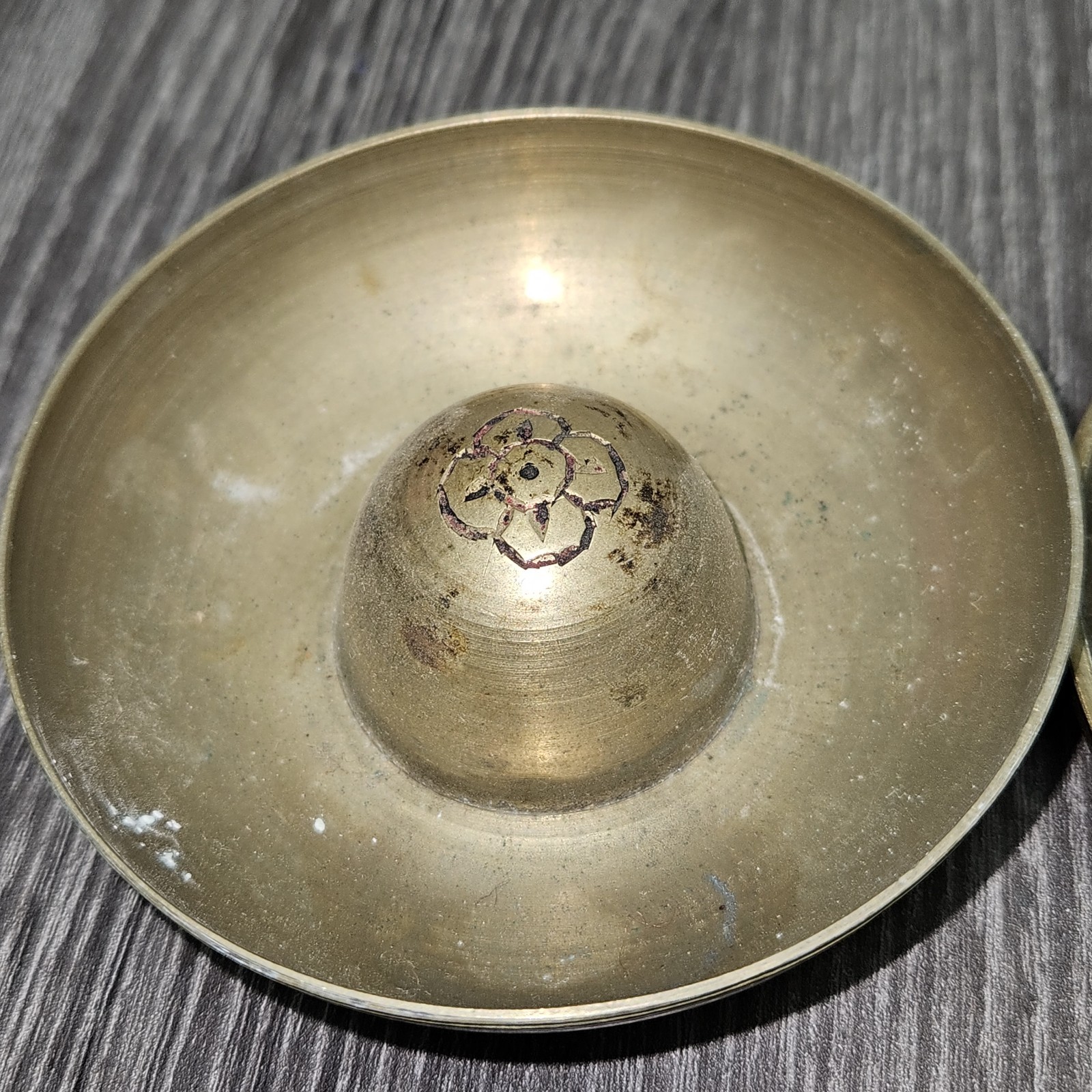 Vintage Brass Engraved Screw Top Ashtray  India Collectable Ashtray