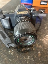 Canon T50 WITH Quantaray 7 1:4 5.6 f-70 210 mm 52mm Camera Zoom Lens