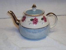 Vintage 1950's Gibsons 2 Pint Teapot Blue with Pink Roses