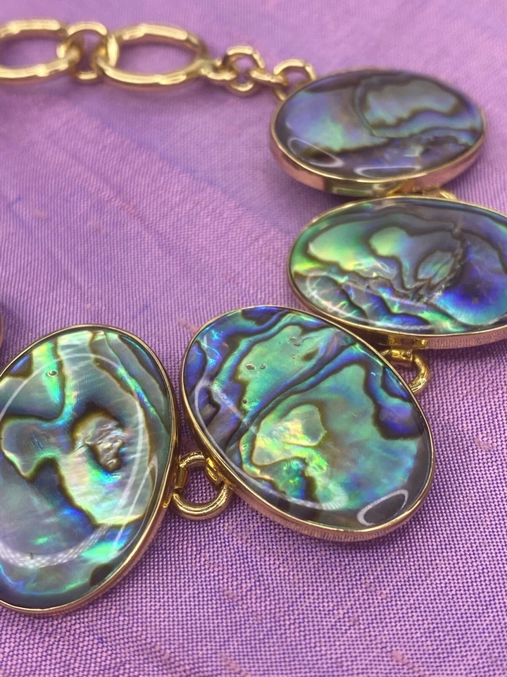 CHARLES ALBERT Lustrous Abalone & Alchemia Gold Handcrafted Artisan Bracelet - Image 4 of 4