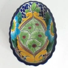 Beautiful Oval Hand Painted Mexican Serving Dish- Unmarked