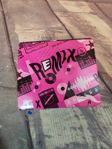 LOL Surprise Remix Pets - 9 Surprises w/Real Hair & Surprise Song Lyrics, NEW! - Picture 5 of 6