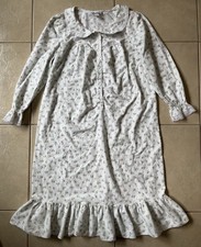 Vintage Willow Creek Women s Floral White Nightgown Sz M Cotton Lace Detail