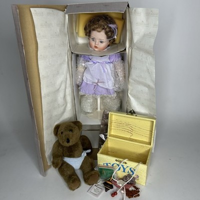 Ashton Drake Who Made This Mess Doll w / Teddy Bear & Toybox 1996 VTG NO COA 14''