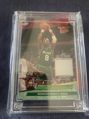 1992-93 Fleer Ultra - Moses Malone Jersey Fusion Swatch Card