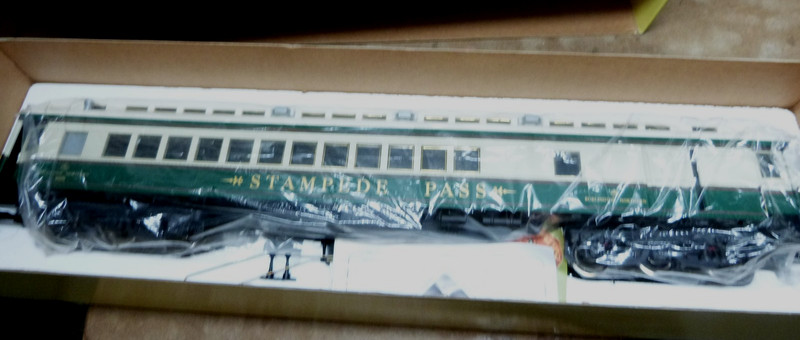 G Scale Aristocraft Burlington Northern "Stampede Pass" Combine ART-31404