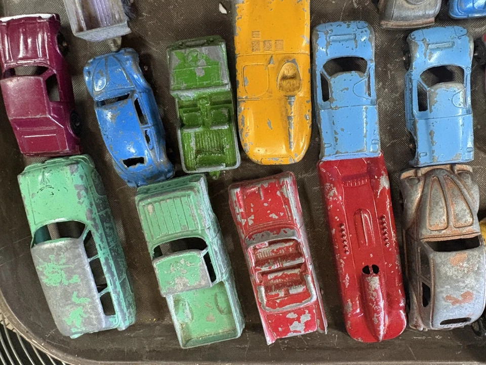 Gran lote de 35 coches TootsieToy Foto 3 de 4