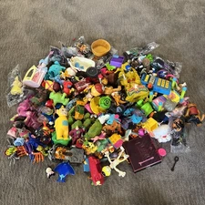Huge Mixed Lot Toys Collectible Grab Box Resell Prize FleaMarket Misc Vintage
