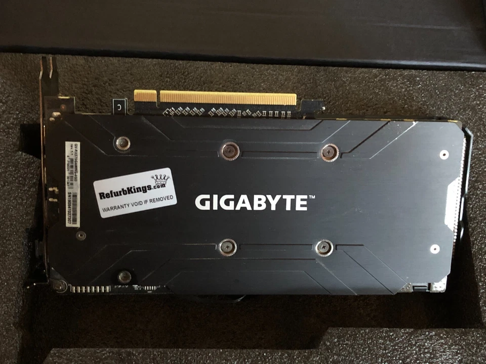 GIGABYTE Radeon RX 570 4GB Gaming 4G GDDR5 Graphics Card (GV-RX570GAMING-4GD Rev - Image 3 of 4