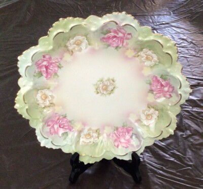ANTIQUE  SIGNED M Z AUSTRIA  STUNNING  GREEN WITH PINK & SOFT WINTER WHITE ROSES