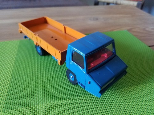 Camion Berliet Stradair Benne Orange – MOB FRANCE – Échelle 1/18 – Vintage Années 70
