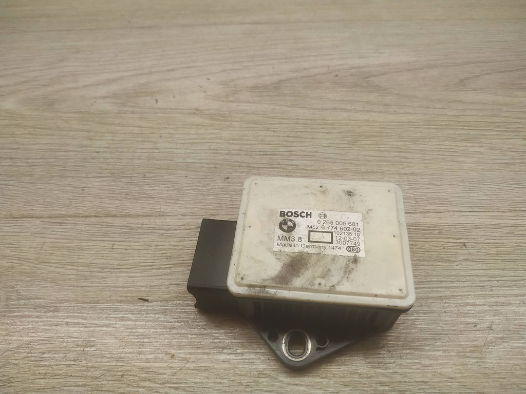 A13 BMW 5 E60 E61 ESP acceleration yaw rate sensor 677460202 TESTED