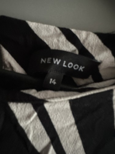 Abito a righe bianco nero New Look UK 14 Eur 42 - Foto 6 di 8