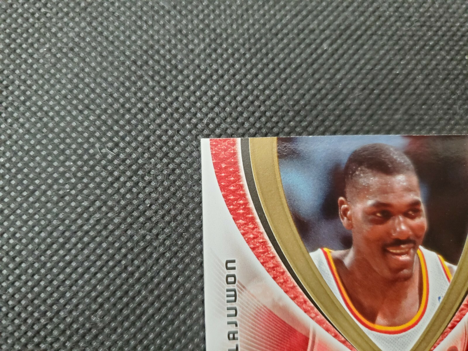 2005-06 HAKEEM OLAJUWON SP GAME USED SPGU LEGENDARY AUTO FABRICS INSERT #23/50! view 4