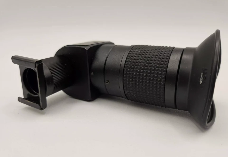 CONTAX GENUINE RIGHT ANGLE FINDER MAGNIFIER & CASE FOR CONTAX SLR - Image 4 of 4