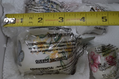 LENOX Butterfly Meadow Measuring Cups,Set Of 4, New in Box - Picture 4 of 4
