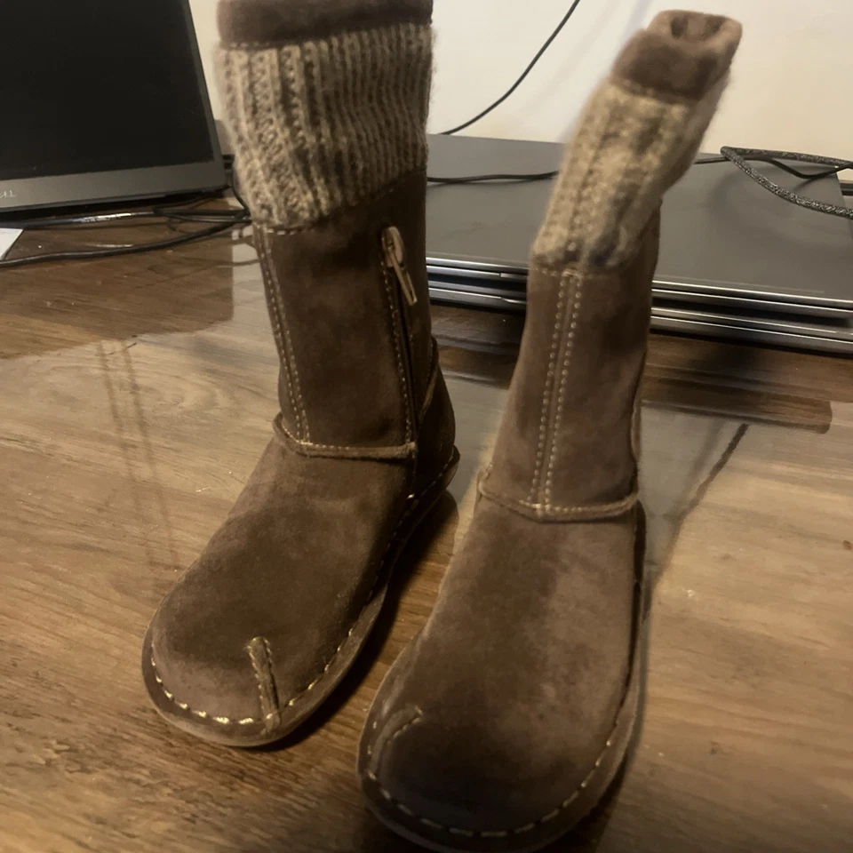 Zapatos Clark’s - Niño pequeño talla 7 Foto 2 de 4