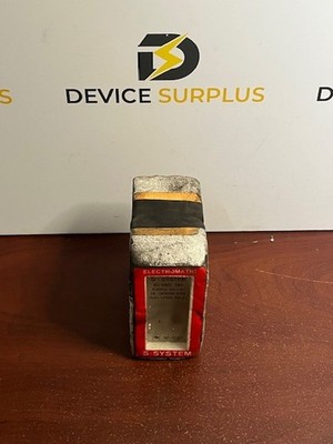 ELECTROMATIC / CARLO GAVAZZI SV-250-120 DUAL LEVEL RELAY NEW