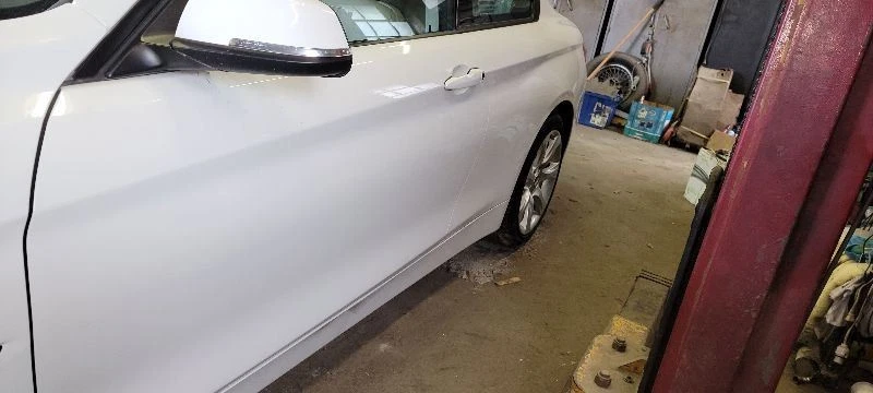 BMW M4 15-19 teto com teto solar - Imagem 2 de 4