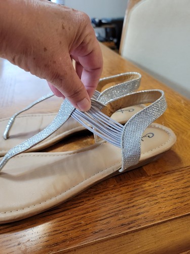 Silver &Bling Back Strap Thong Single Elastic Straps Around Ankle By Curfew Sz 9