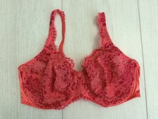 NWT Vintage Victoria's Secret Second Skin Satin Bra Sz 38C Pink Lace
