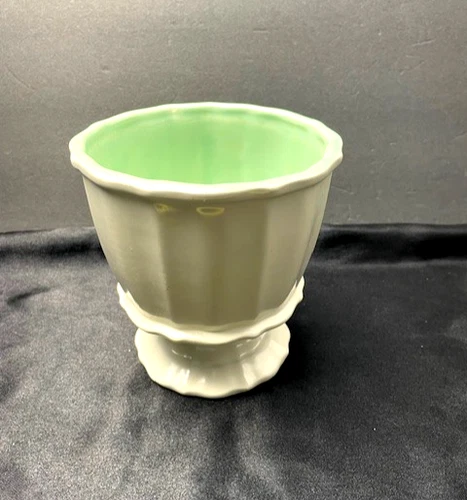 Red Wing Pottery Number 104 Vintage Planter USA