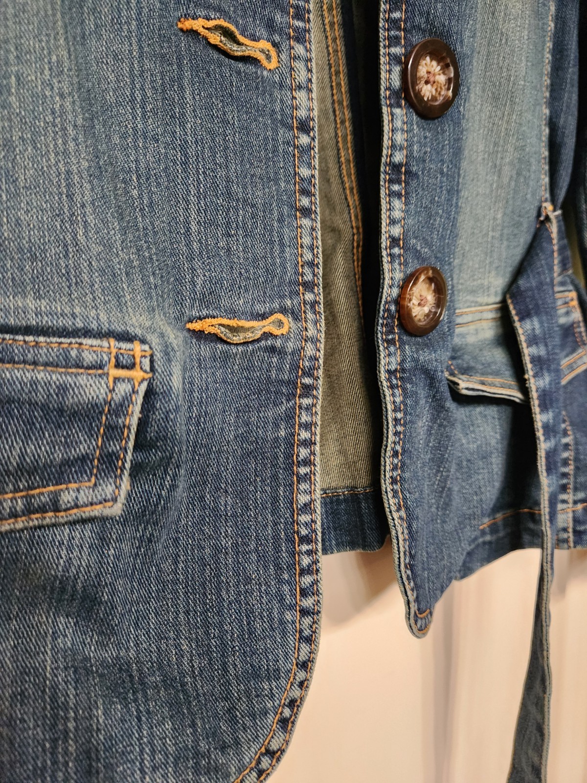 Vintage Jean  belted denim Jacket, medium Mossimo… - image 2