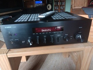 Yamaha R N 600A Receiver Alleskönner