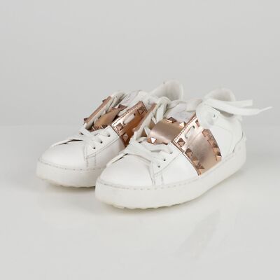 Valentino Rockstud Untitled Sneakers 34.5 TW2S0A01